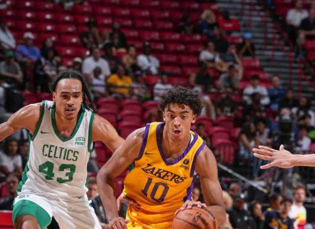 开云下载网址-湖人再造一个里夫斯？20岁新星增重16磅闪耀夏联